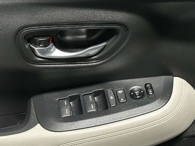 2024 Honda HR-V LX - Photo 12
