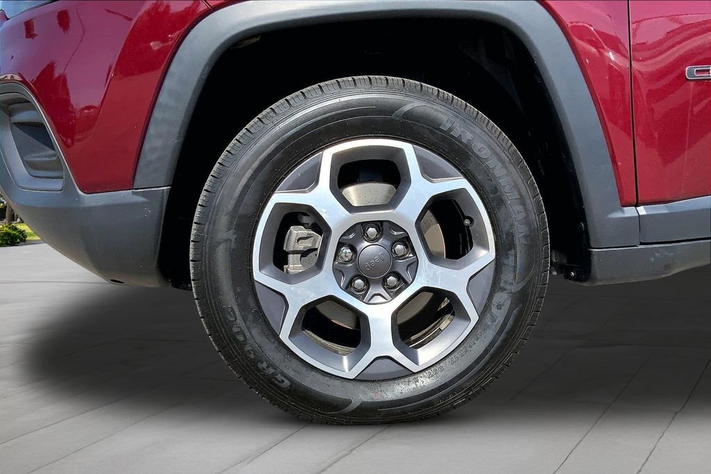 Used 2022 Red Jeep Trailhawk image 33
