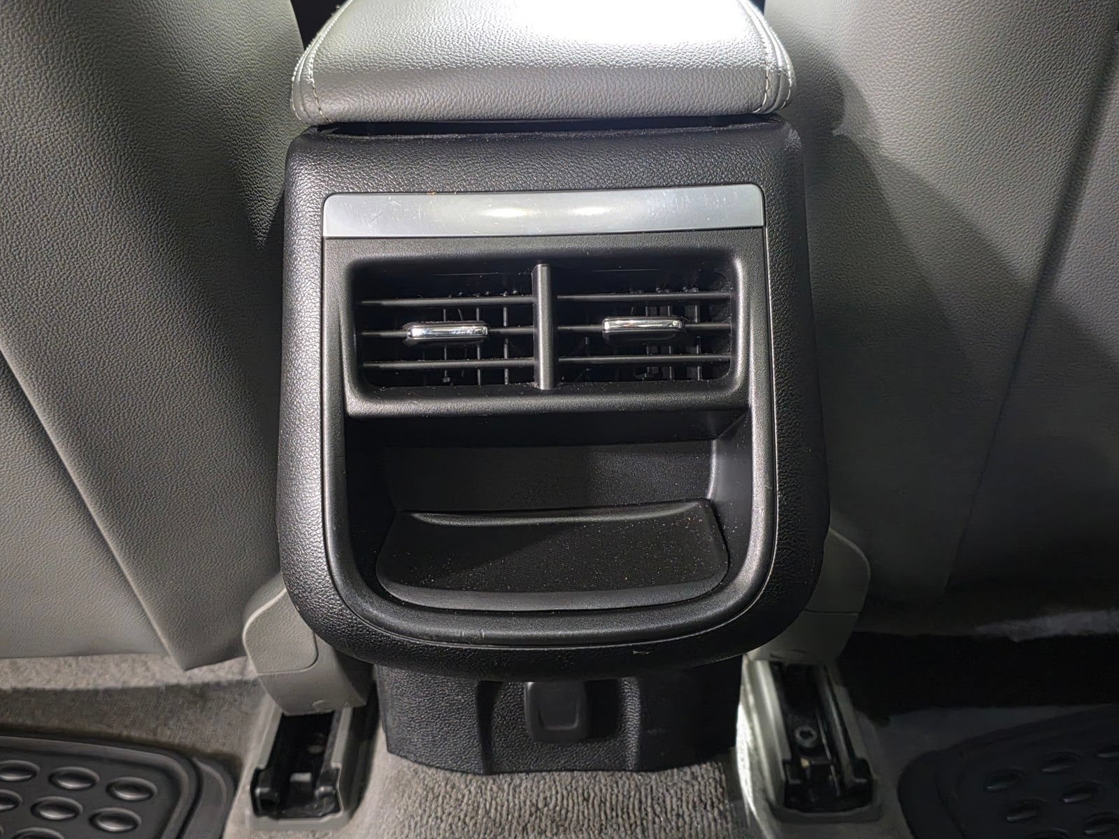 Used 2015 BLACK Chevrolet LTZ image 12
