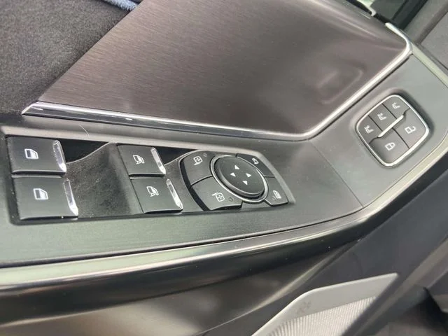 Used 2024 White Ford Platinum image 13