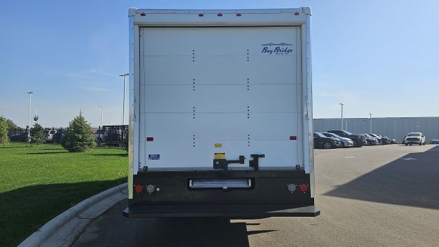 New 2027 Oxford White Ford Base image 4