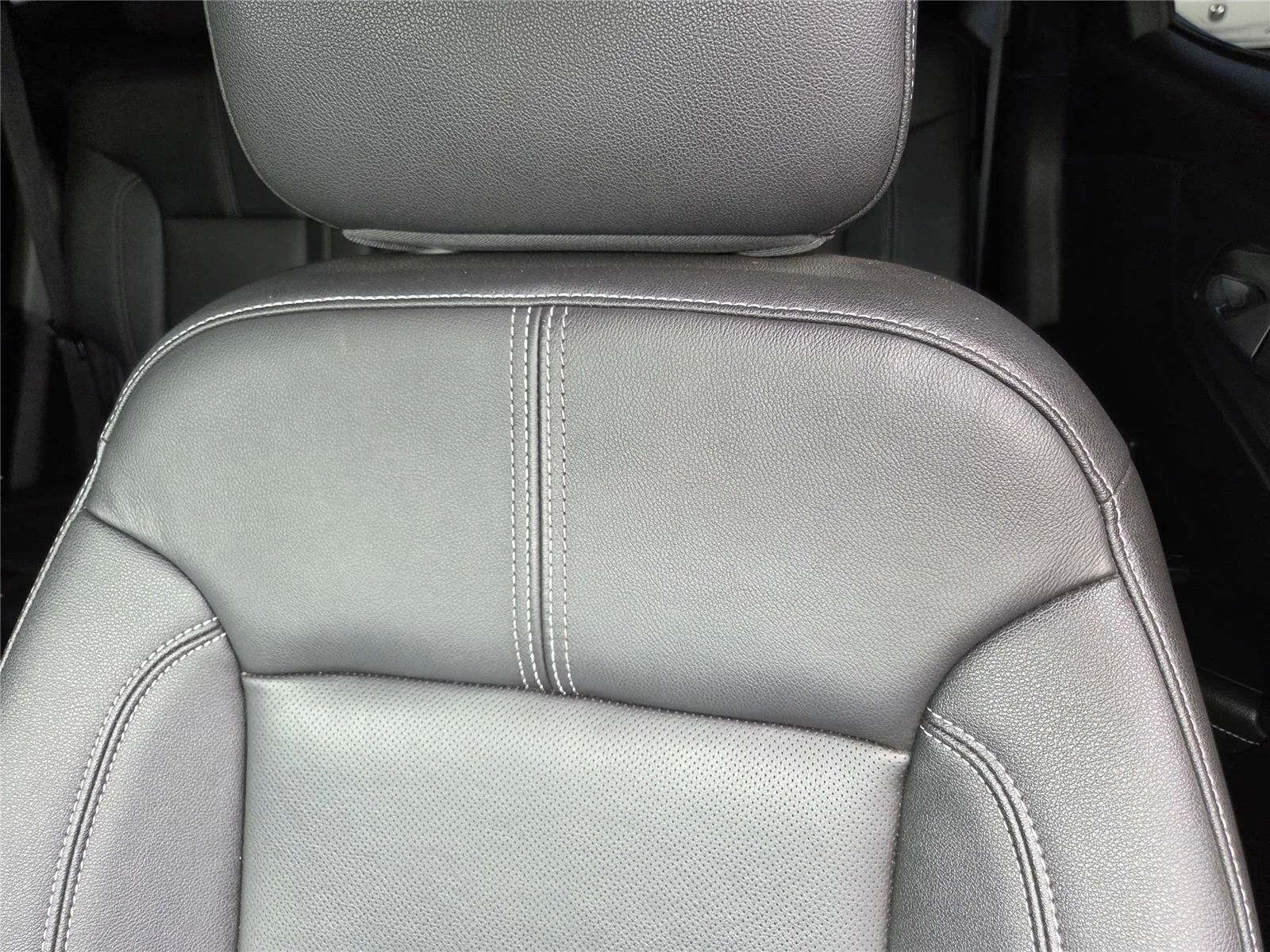 Used 2024 Sterling Gray Metallic Chevrolet LT image 20
