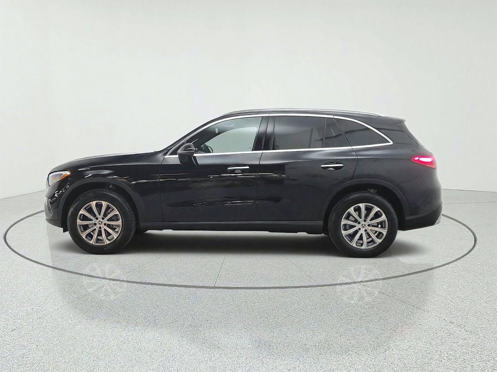 Certified Used 2026 Black Mercedes-Benz GLC 300 SUV image 8