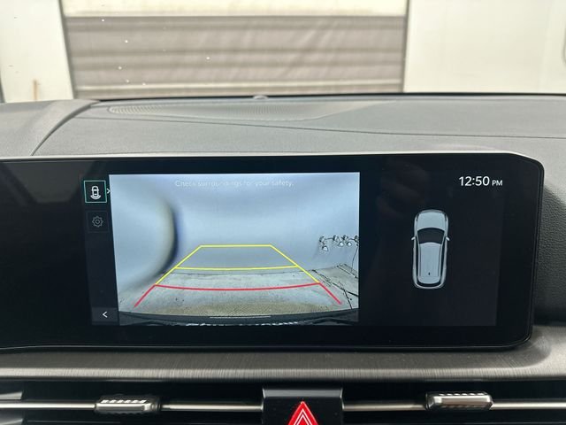 Used 2026 White Kia X-Line image 24