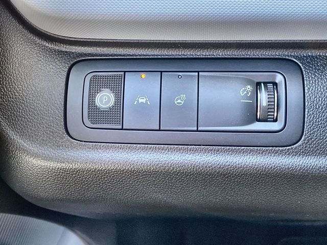 2027 Chevrolet Bolt RS - Photo 28