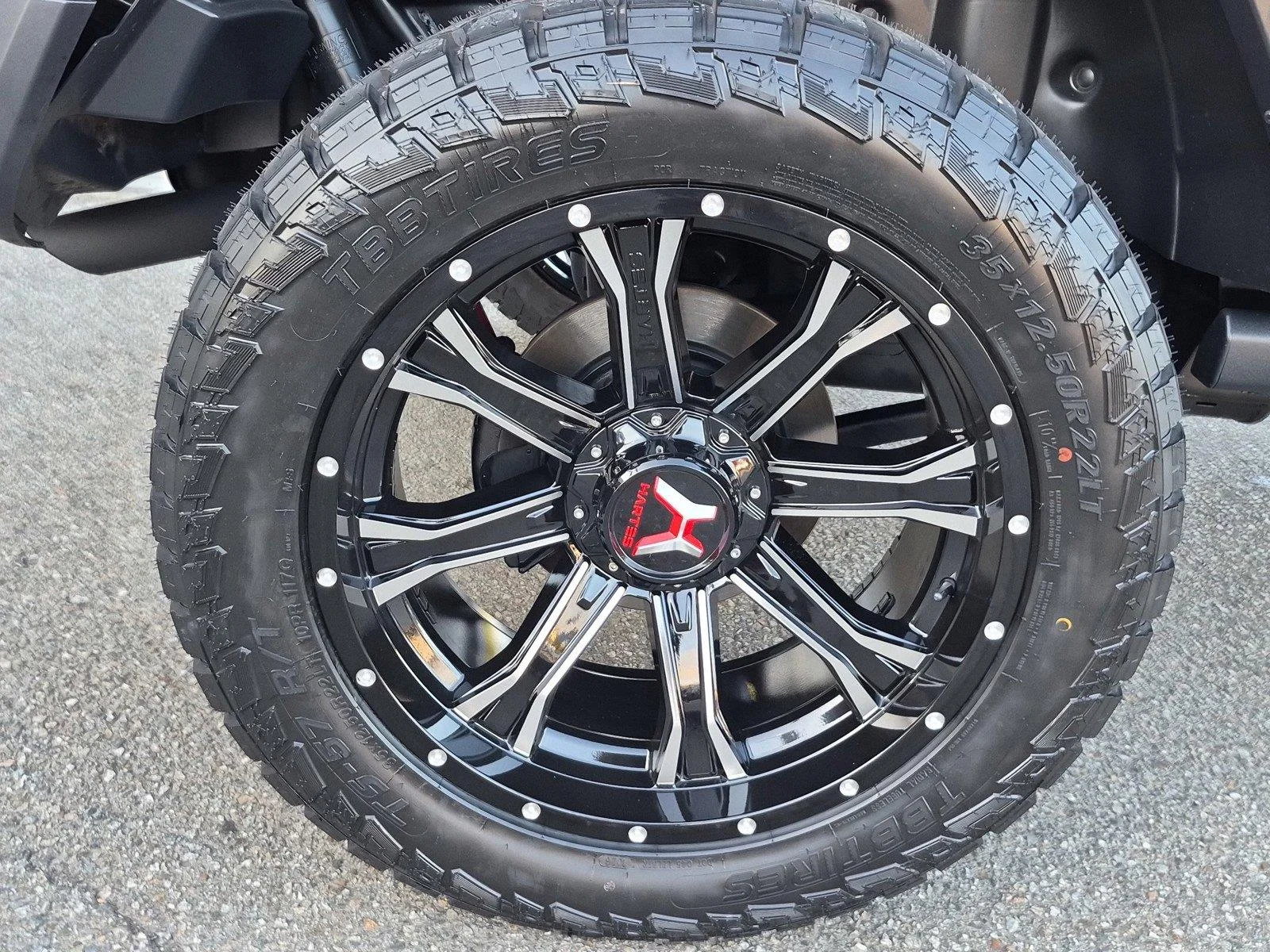 Certified Used 2025 Black Clearcoat Jeep Rubicon image 14