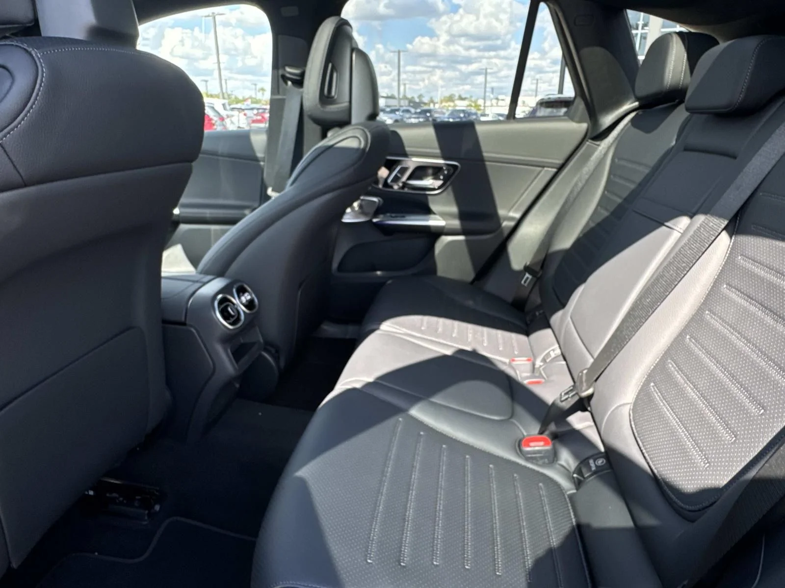 New 2026 Gray Mercedes-Benz GLC 300 image 7