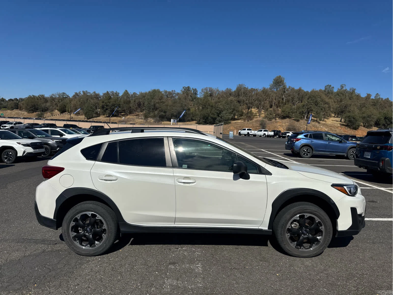 Used 2021 Crystal White Pearl Subaru  image 4
