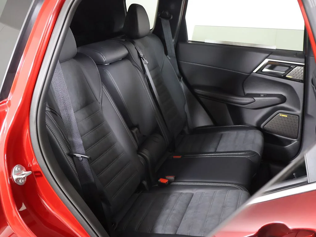 New 2026 Red Mitsubishi SE 1.5T 2WD image 34