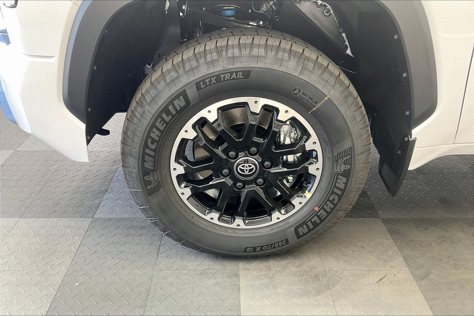 New 2026 Ice Cap Toyota SR5 image 14