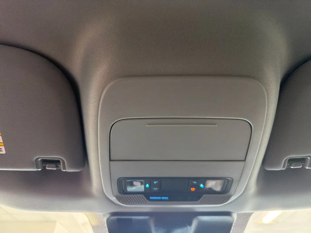 New 2026 Carbonized Gray Metallic Ford XLT image 17