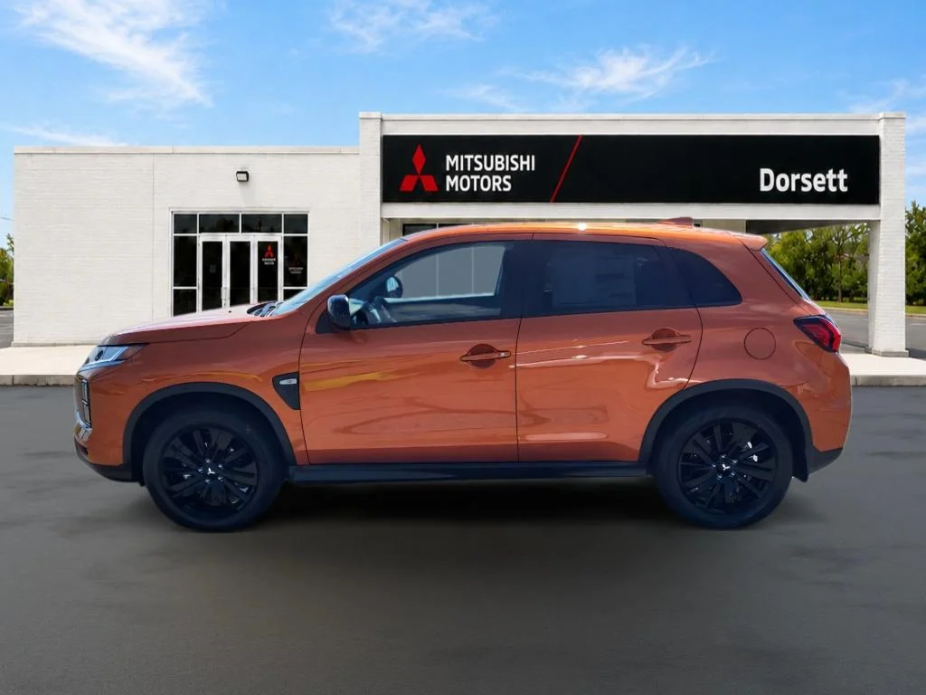 New 2026 Sunshine Orange Metallic Mitsubishi LE image 9