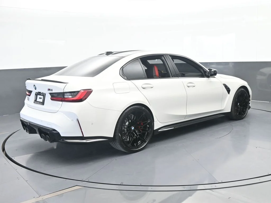 Used 2026 Alpine White BMW Competition image 6
