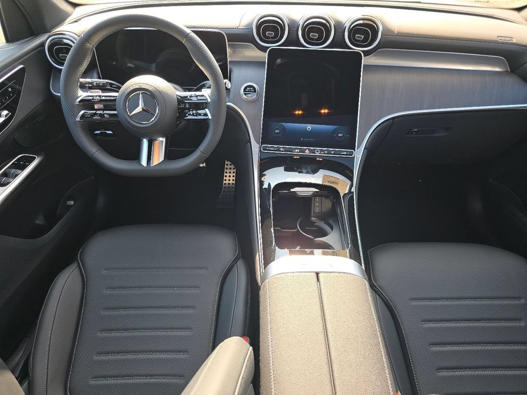 New 2026 Polar White Mercedes-Benz GLC 300 image 60