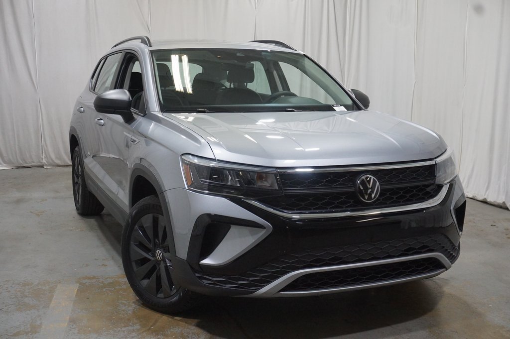 2024 Volkswagen Taos S photo 3