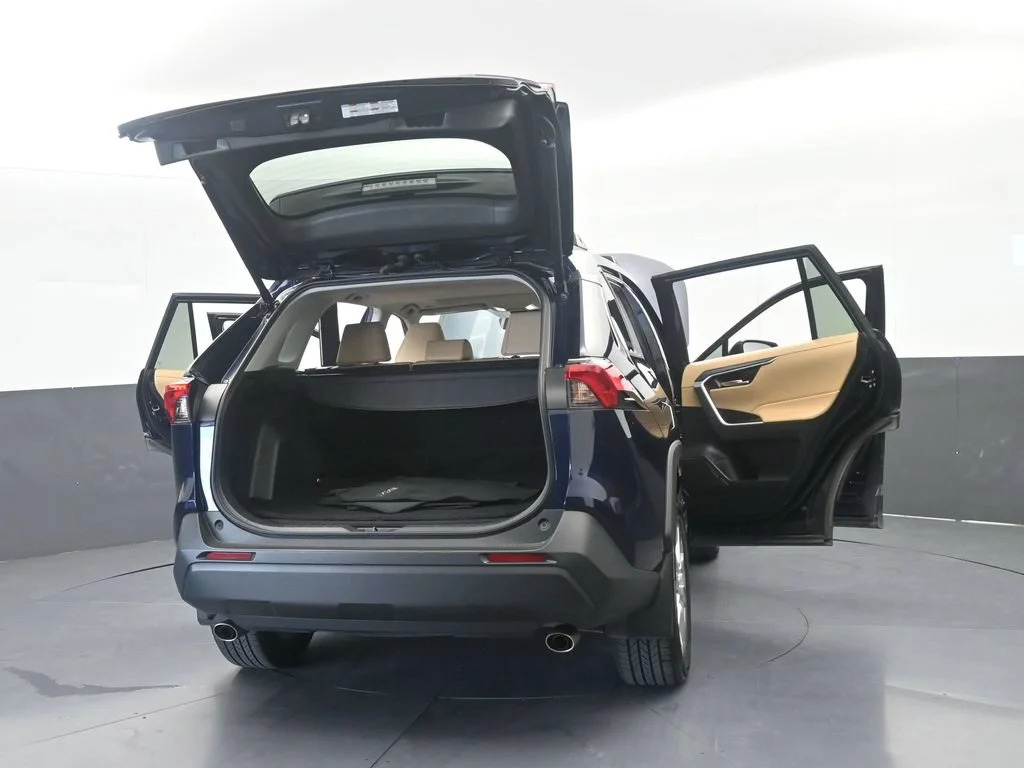 Used 2025 Blueprint Toyota XLE Premium image 75