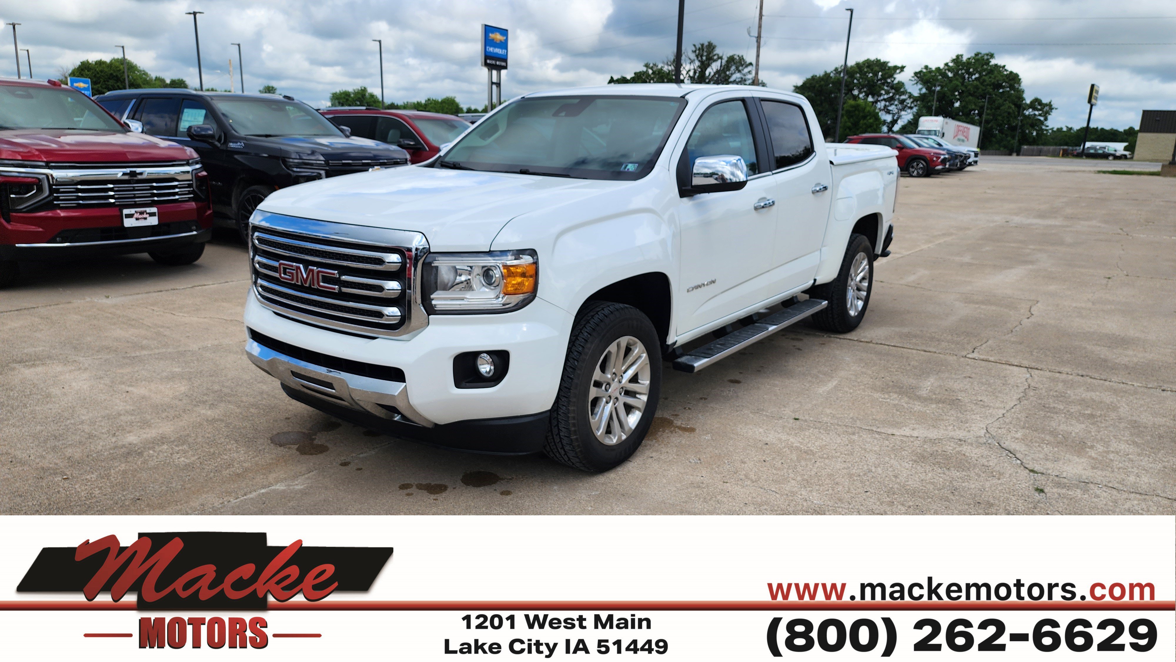 2017 GMC Canyon 4WD SLT Crew Cab Short Box's photo