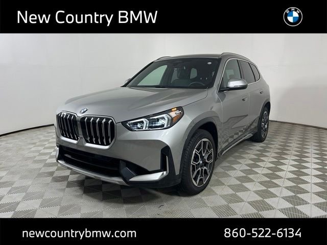 Used 2026 Space Silver Metallic BMW xDrive28i image 3