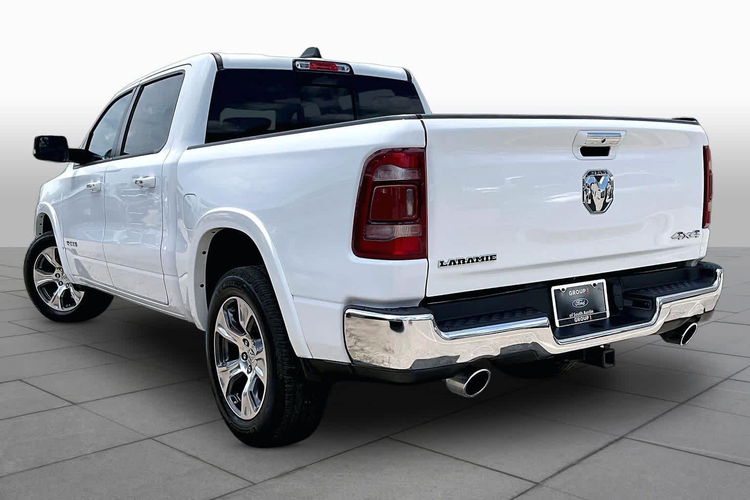 Used 2022 Bright White Clearcoat Ram Laramie image 15