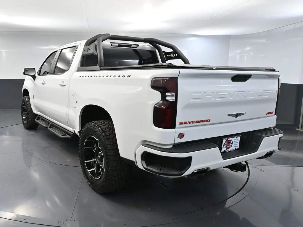 2021 Chevrolet Silverado 1500 RST - Photo 9