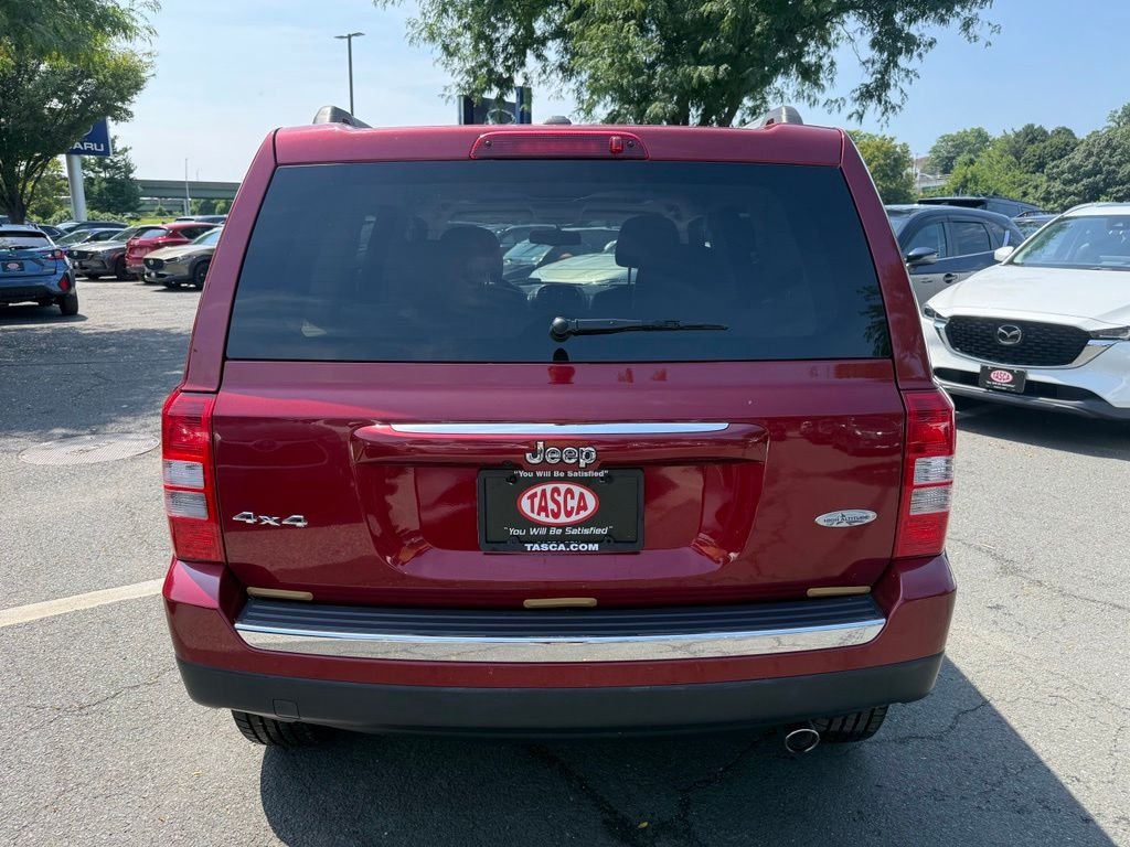 Used 2016 Red Jeep High Altitude image 8