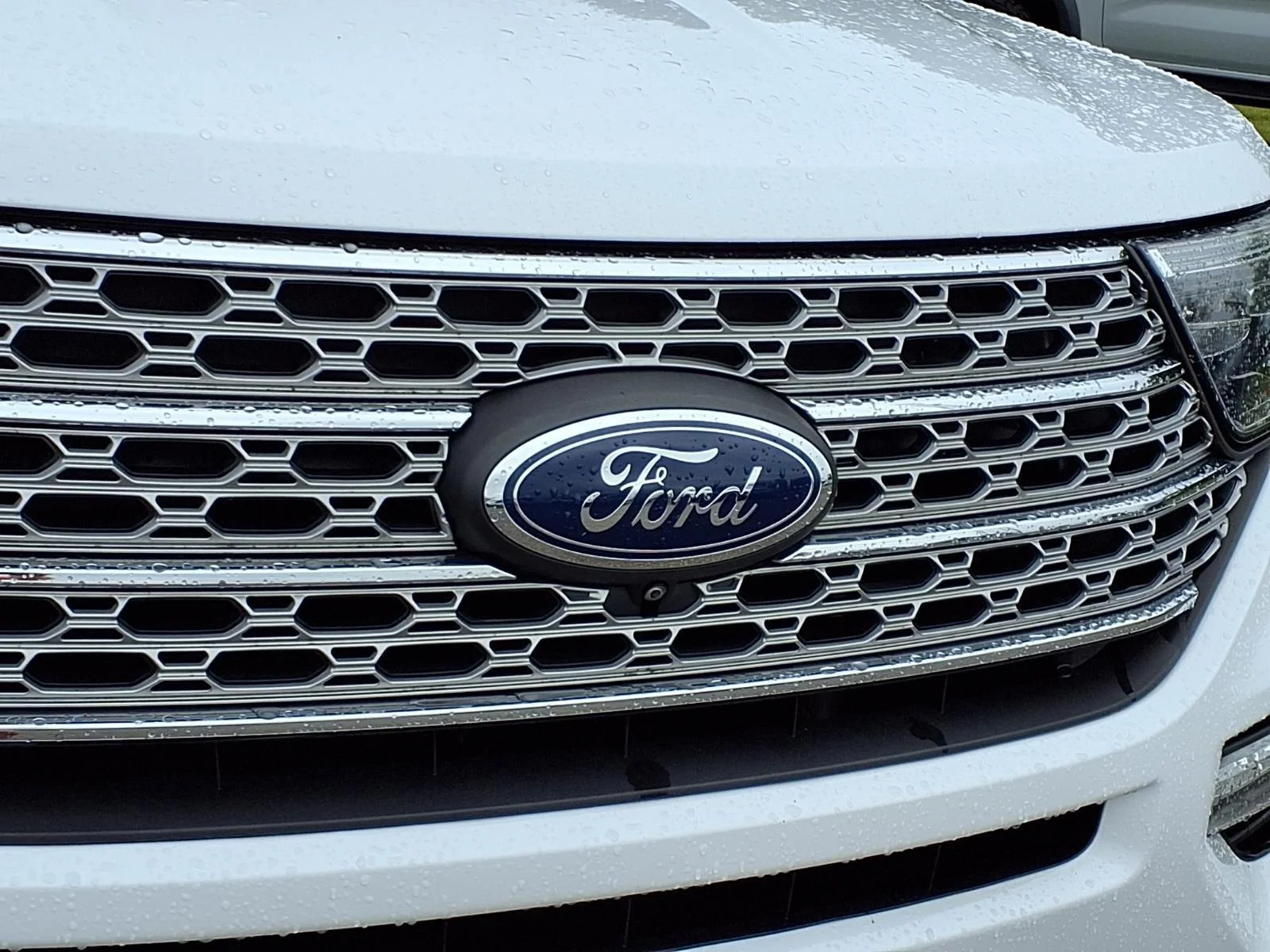 Used 2021 Oxford White Ford Limited image 13