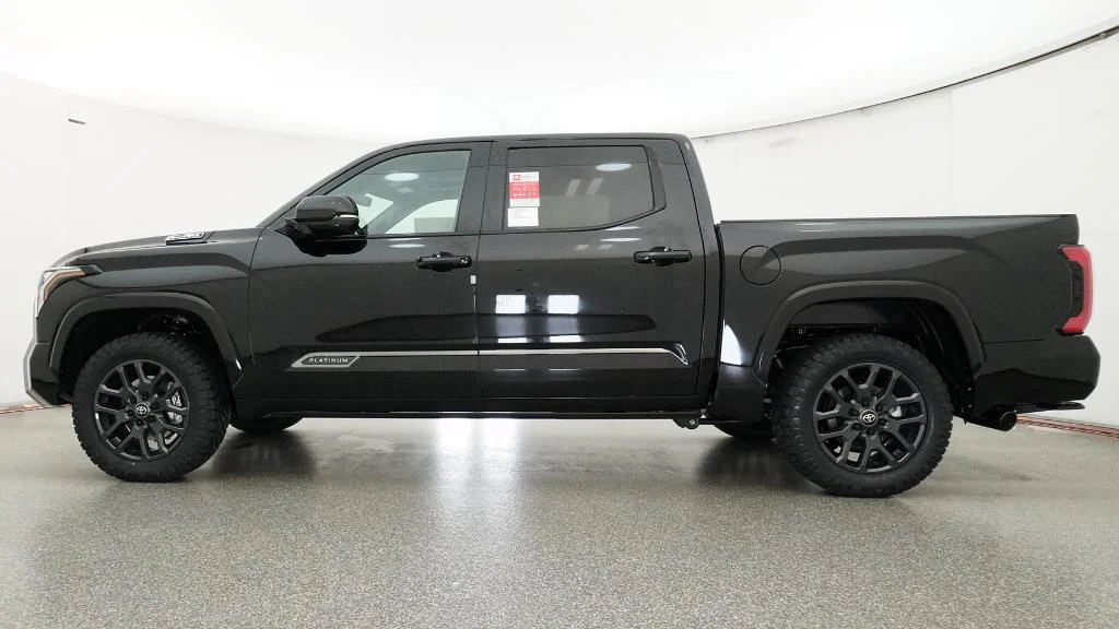 2026 Toyota Tundra Platinum - Photo 10