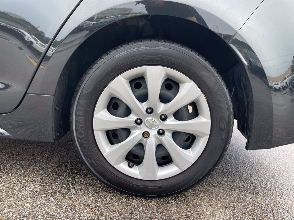 Used 2022 Black Toyota LE image 10