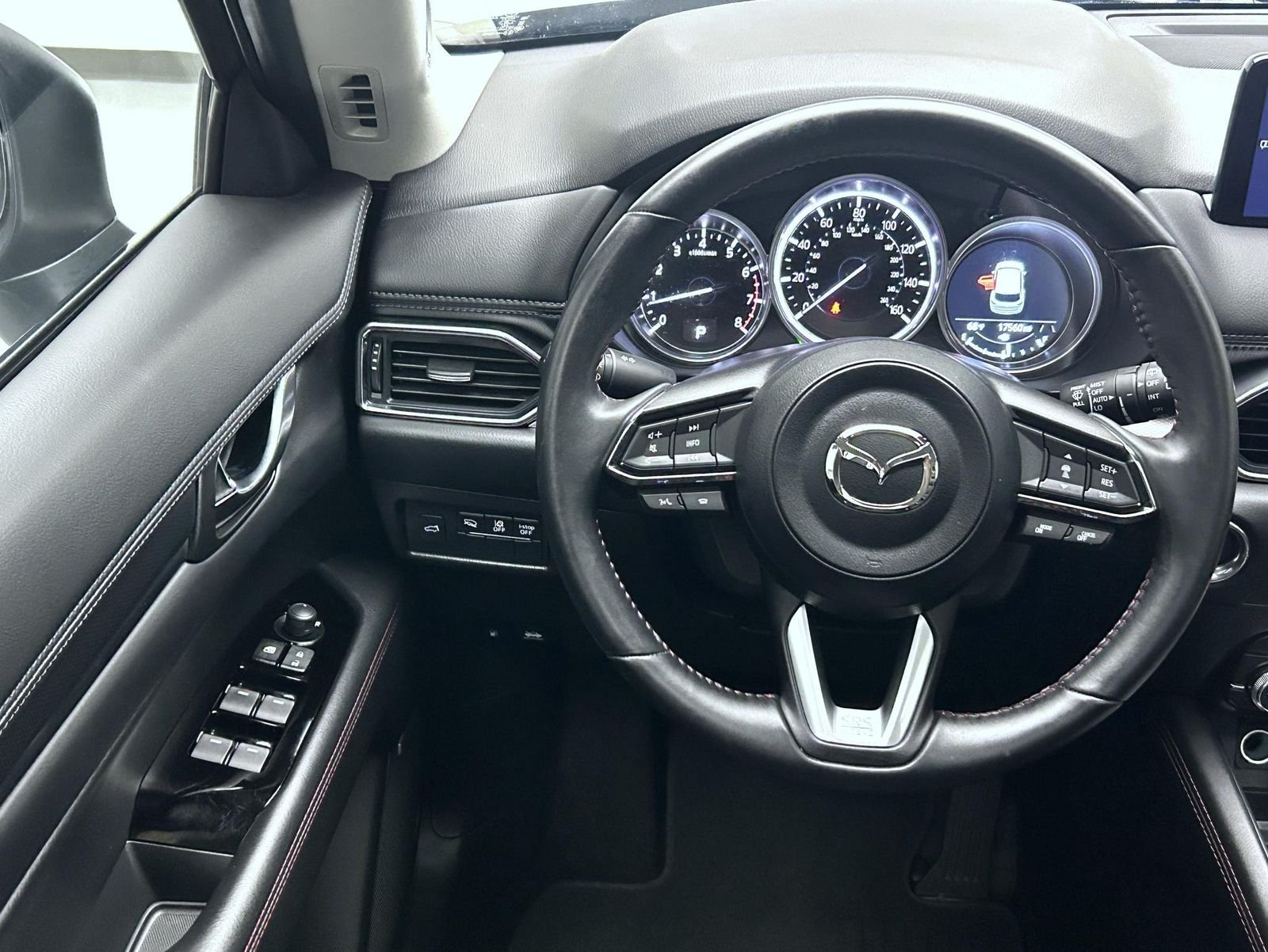 Used 2025 Black Mazda 2.5 S Carbon Edition image 12
