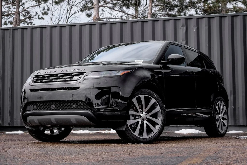 2026 Land Rover Range Rover Evoque S's photo