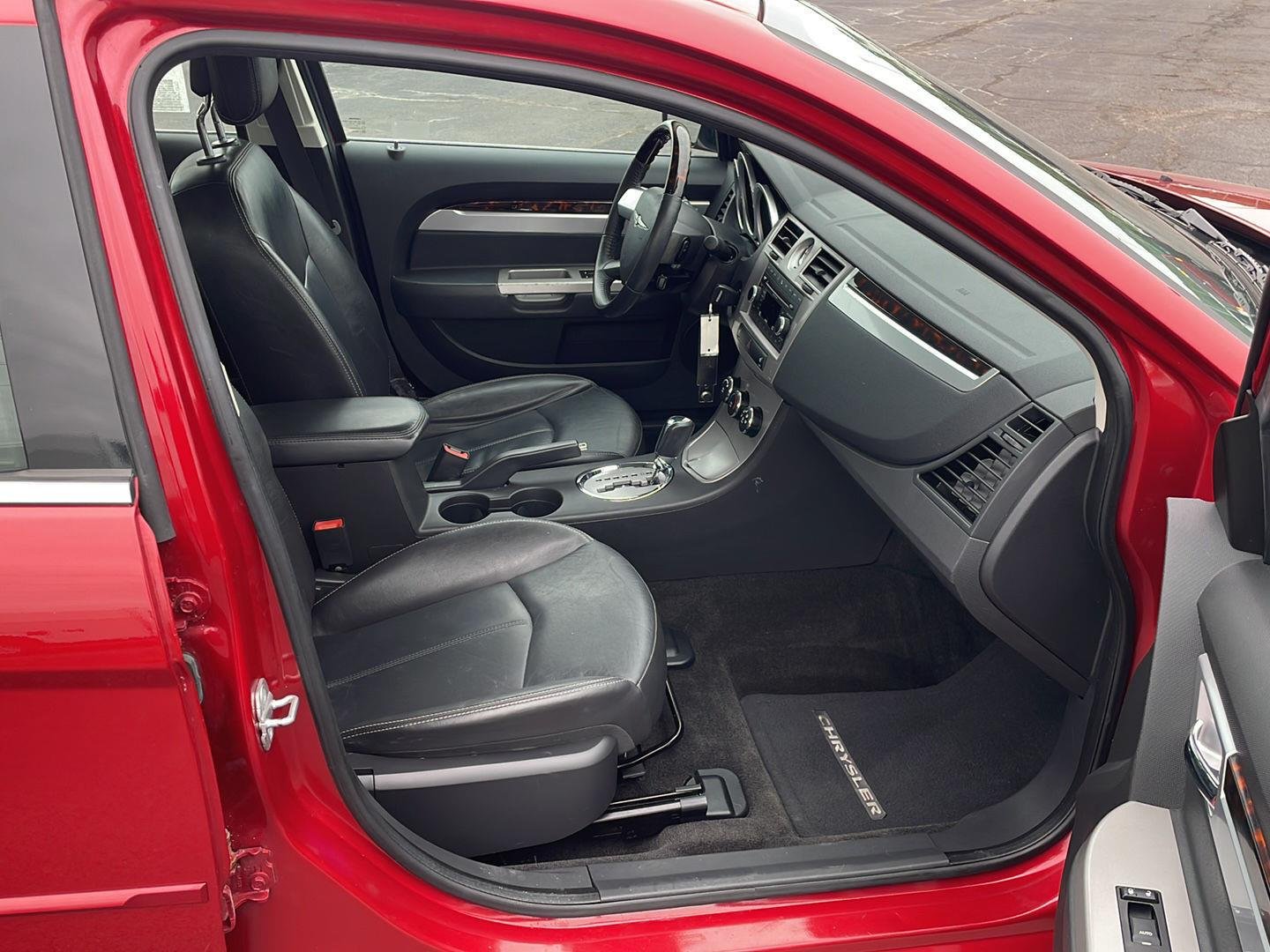 Used 2010 Inferno Red Crystal Pearl Chrysler Limited image 24
