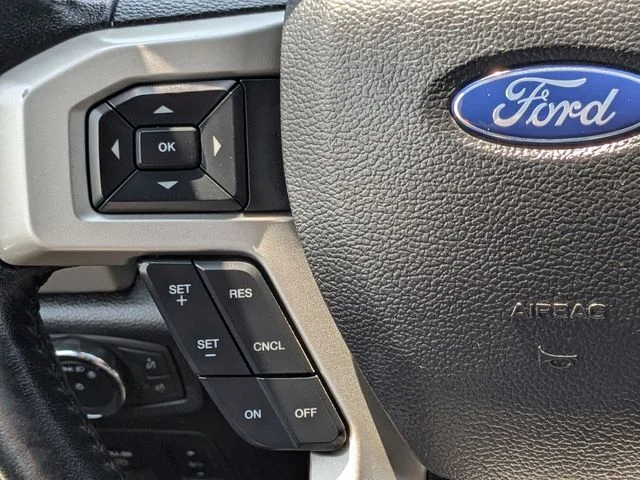Used 2019 Magnetic Metallic Ford Lariat image 15