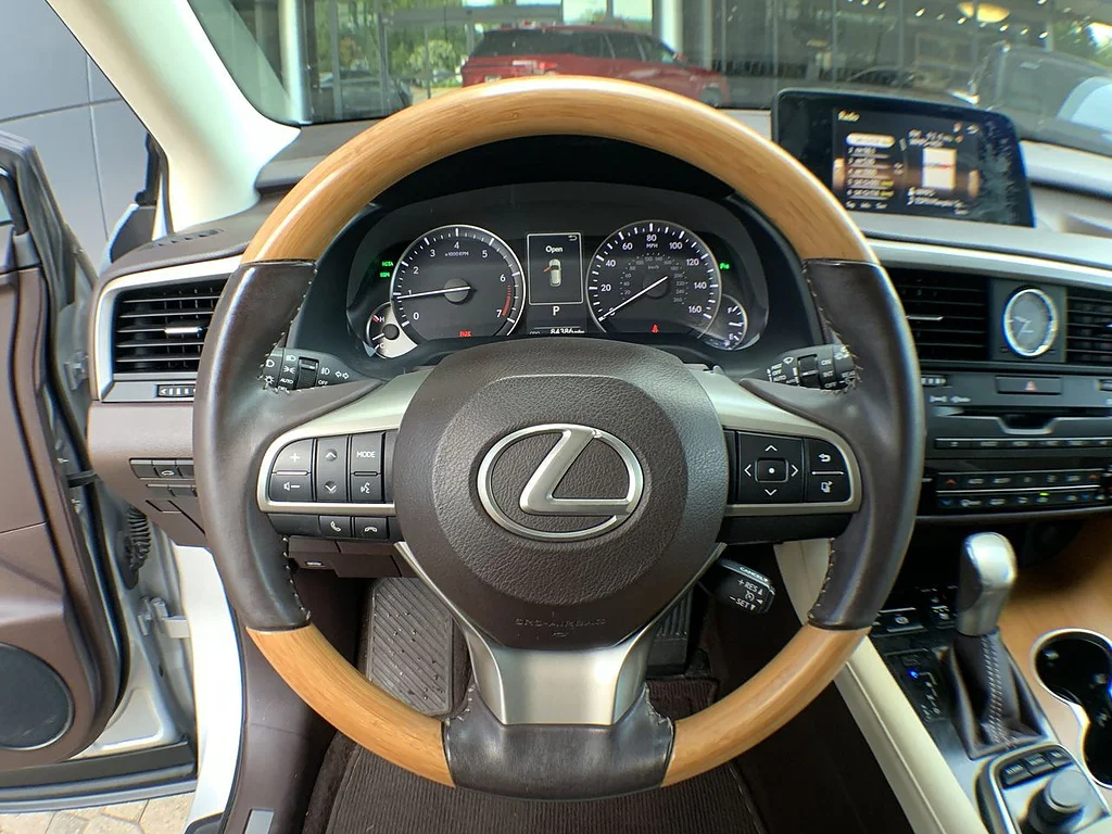 Used 2016 Silver Lining Metallic Lexus 350 image 14