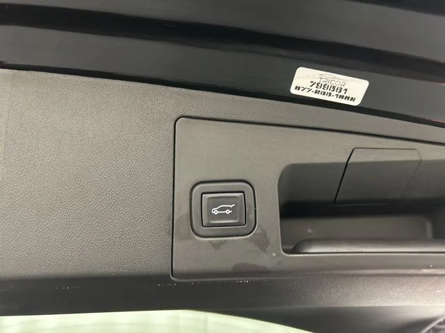 Used 2024 Black Cadillac Sport image 31