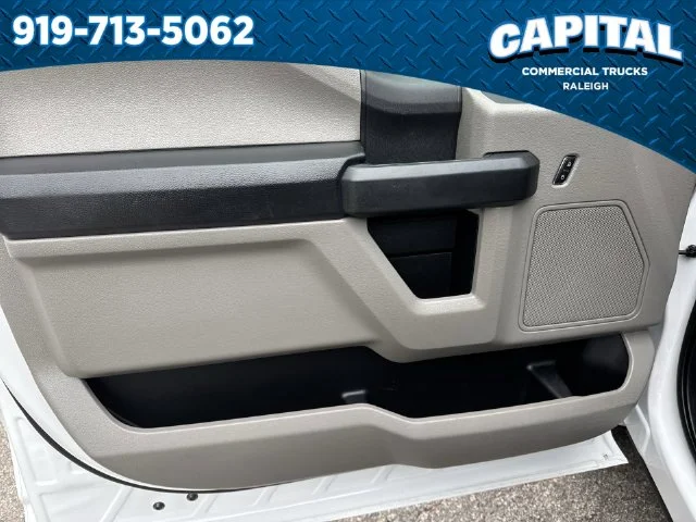 Used 2017 White Ford XL image 20