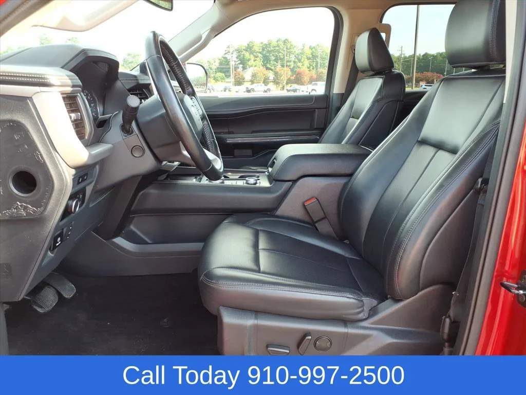 Used 2022 Red Ford XLT image 9