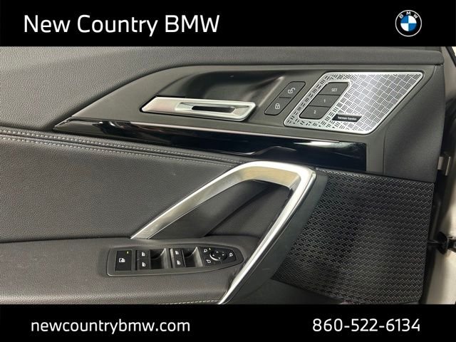 Used 2023 Space Silver Metallic BMW xDrive28i image 12