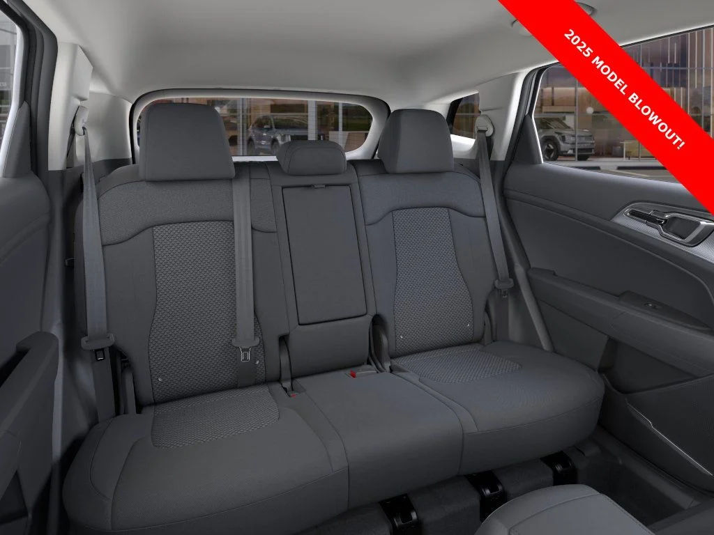 2025 Kia Sportage LX Hybrid - Photo 16