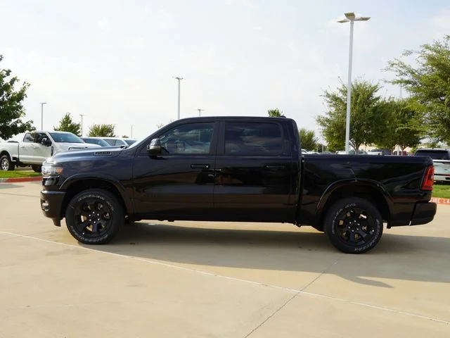 New 2026 Diamond Black Crystal Pearl-Coat Exterior Paint RAM Big Horn/Lone Star image 6
