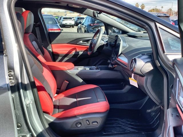2026 Chevrolet Equinox EV RS - Photo 41