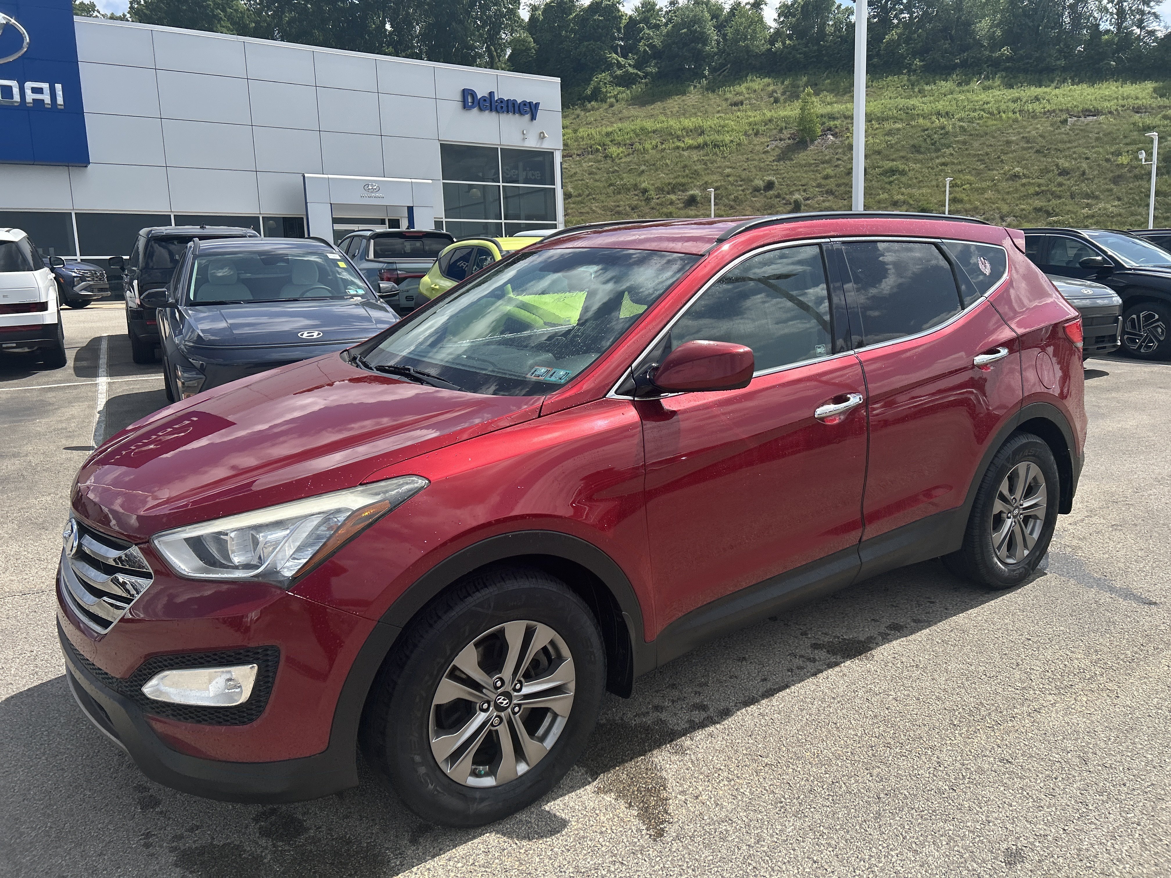 Used 2015 Serrano Red Hyundai Base image 7
