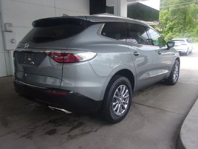 2024 Buick Enclave Essence - Photo 10