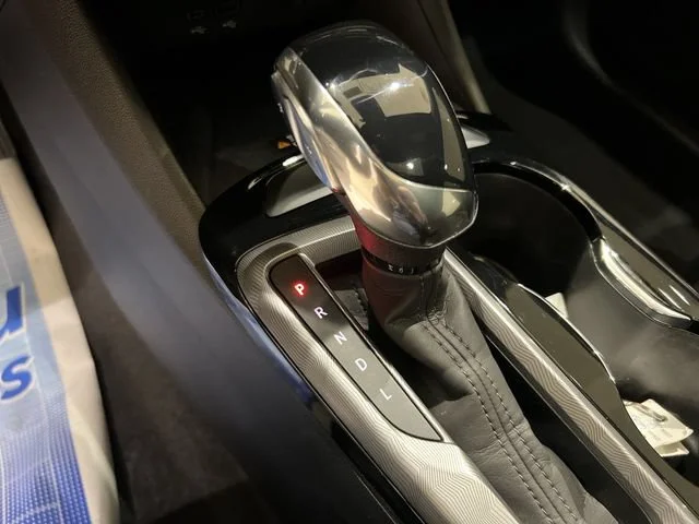 2025 Buick Envista Sport Touring - Photo 14