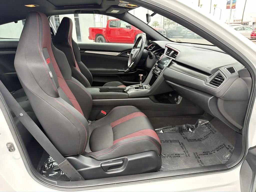 Used 2020 Platinum White Pearl Honda Si image 22