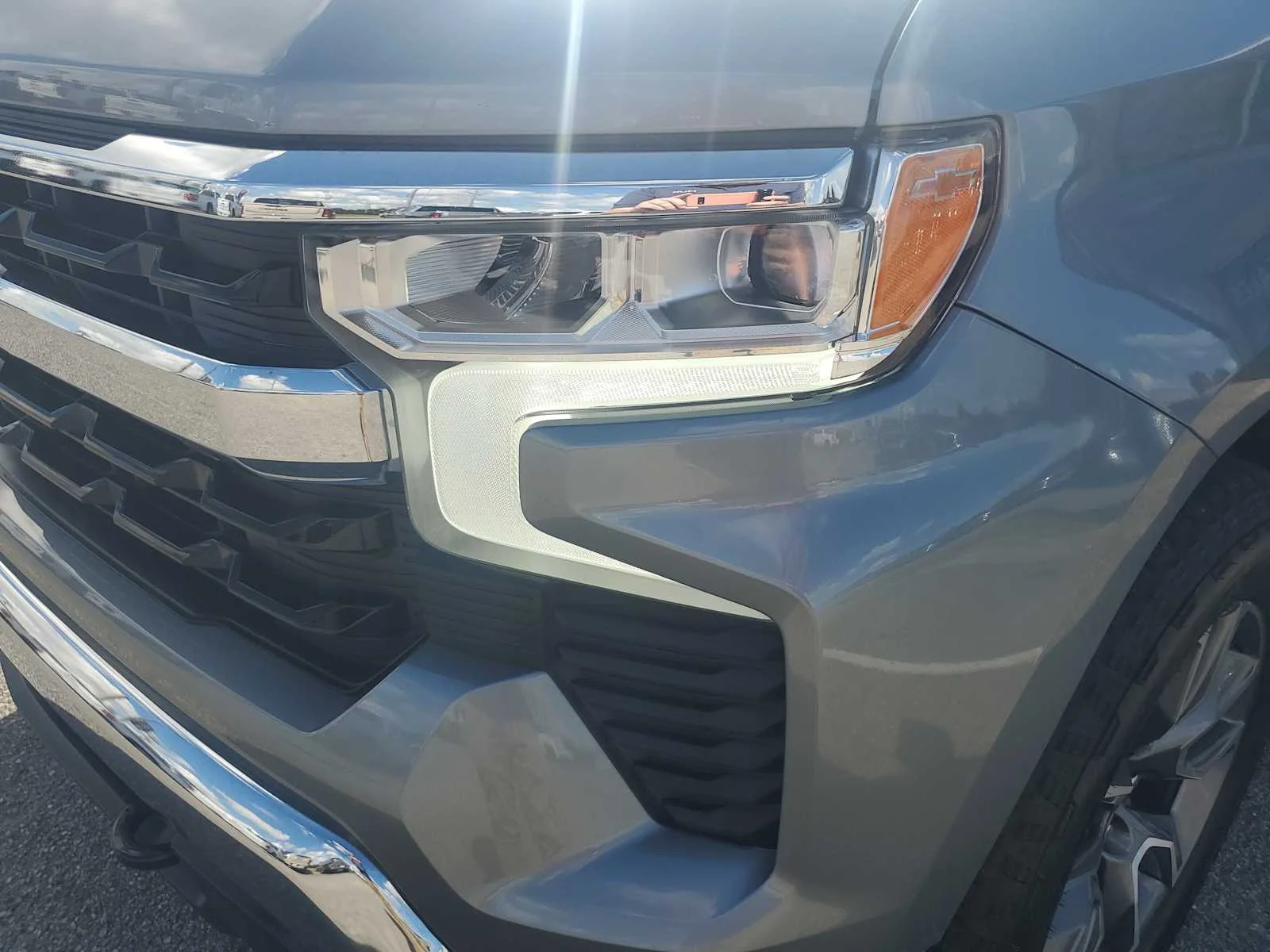 Used 2023 STERLING GRAY METALLIC Chevrolet LT image 13