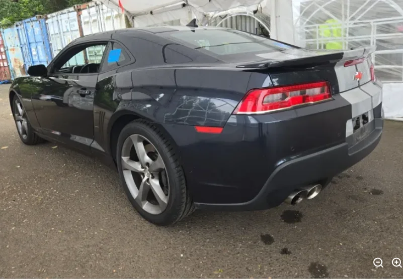 Used 2014 Blue Chevrolet SS image 2