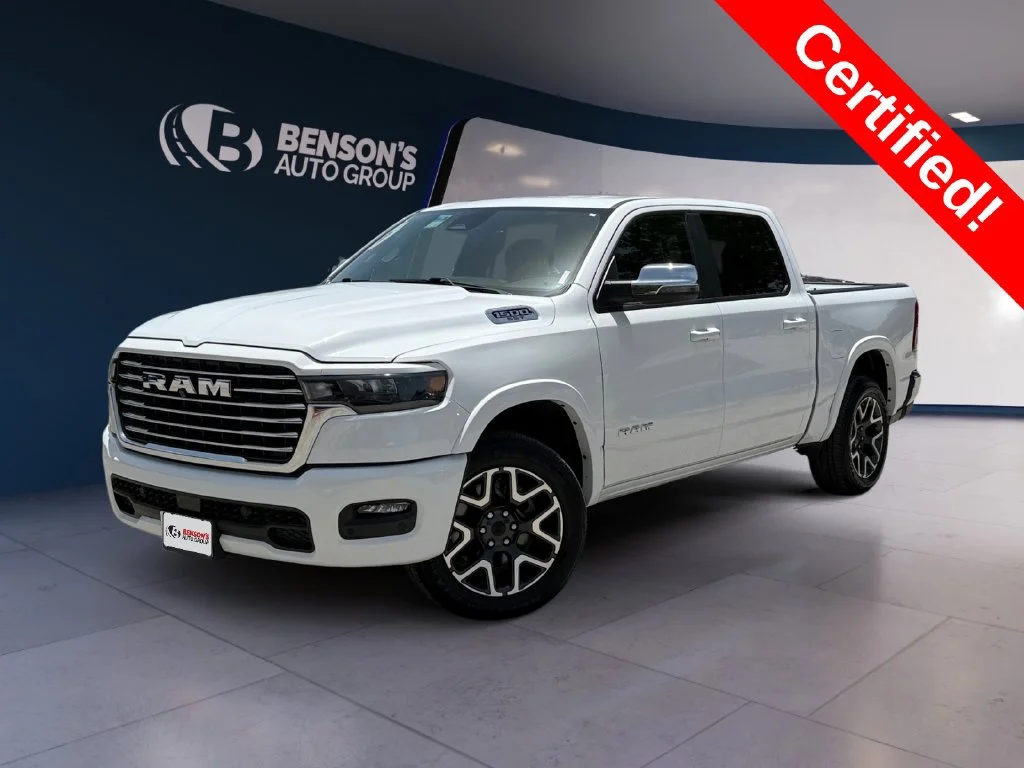 Used 2025 White Ram Laramie image 1