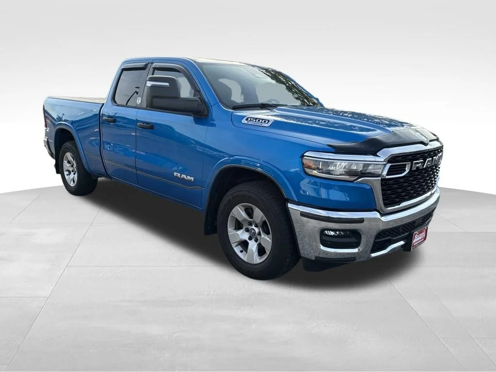 Used 2025 Blue Ram Big Horn/Lone Star image 8