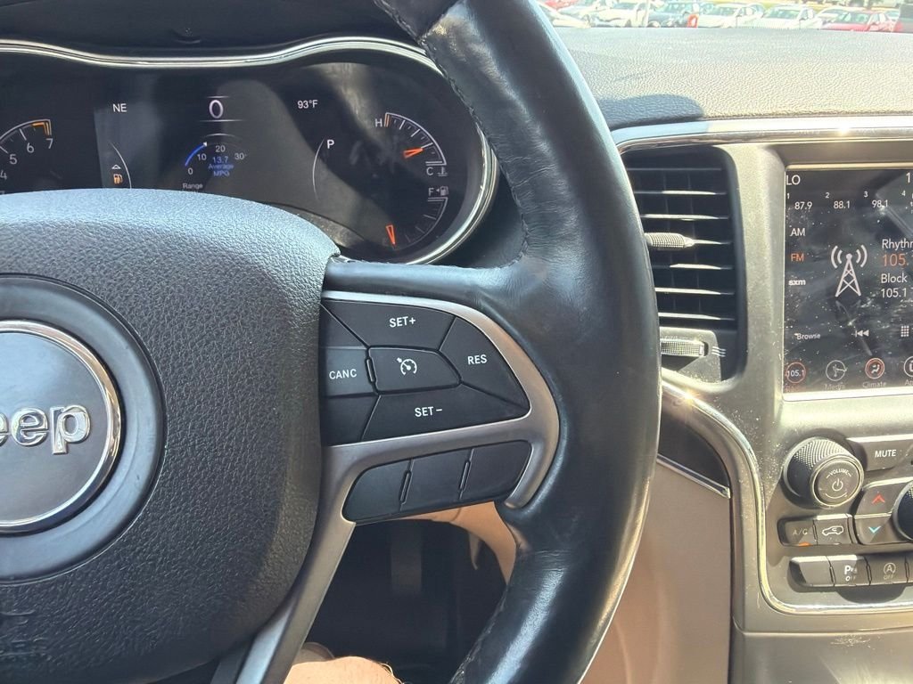 Used 2018 Blue Jeep Limited image 19