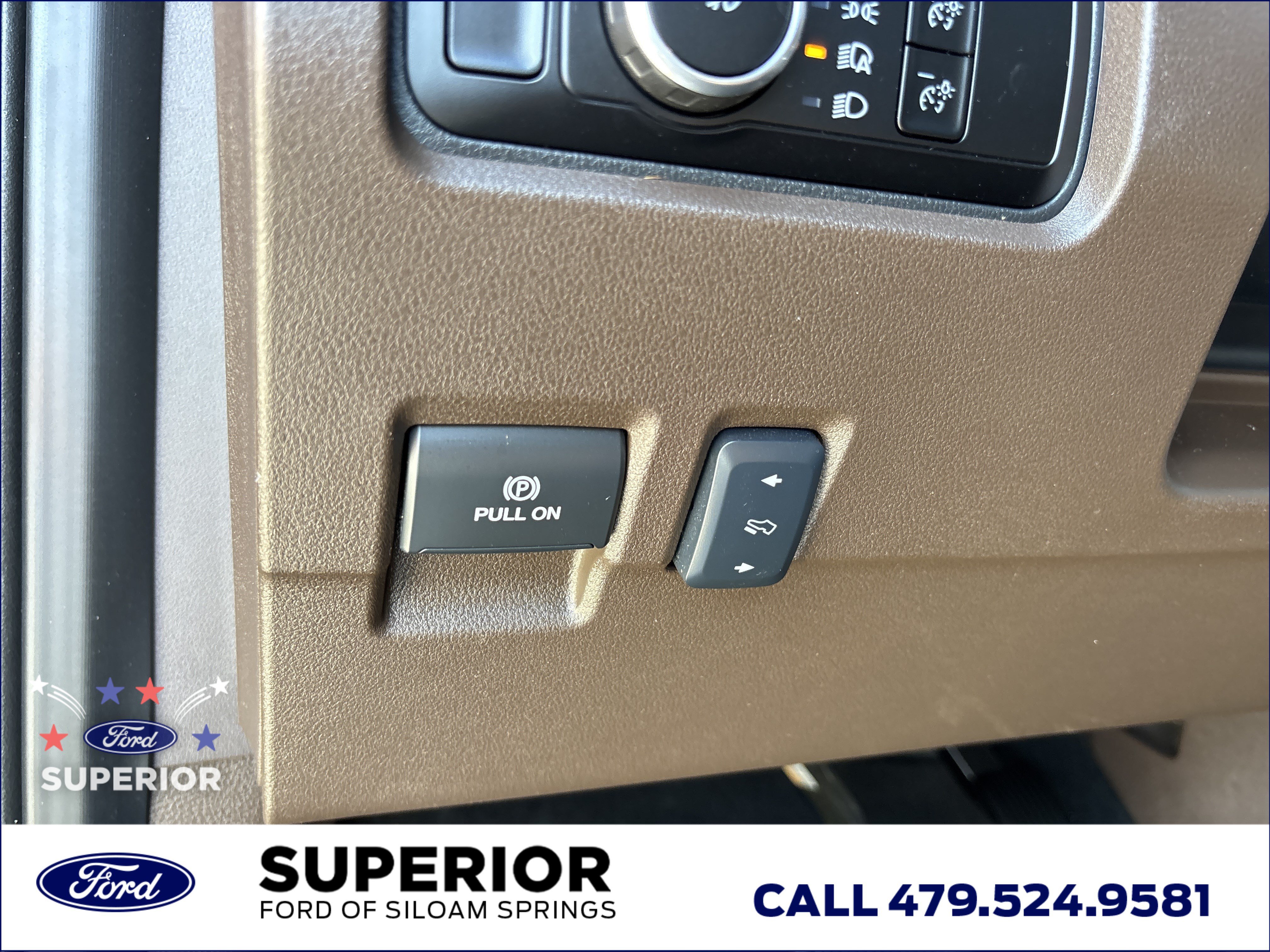 Used 2024 Antimatter Blue Metallic Ford King Ranch CrewCab 4WD image 33